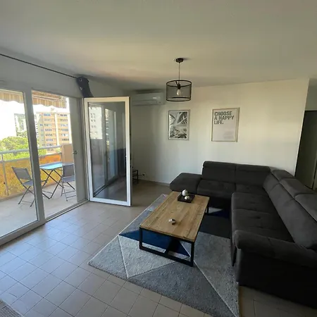 Lumineux T2 - Proche Apartament *