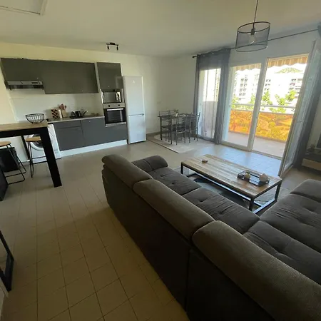Lumineux T2 - Proche Ajaccio (Corsica)